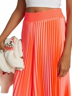 Alice + Olivia Kimbra Wide-Leg Pleated Pants -ALICE + OLIVIA Sales unnamed file 1031